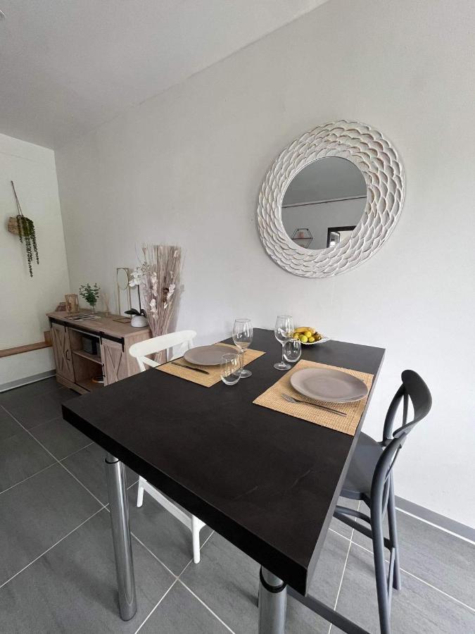 2 Accomodations -Studio Du Manoir -Le Manoir بوناويا المظهر الخارجي الصورة