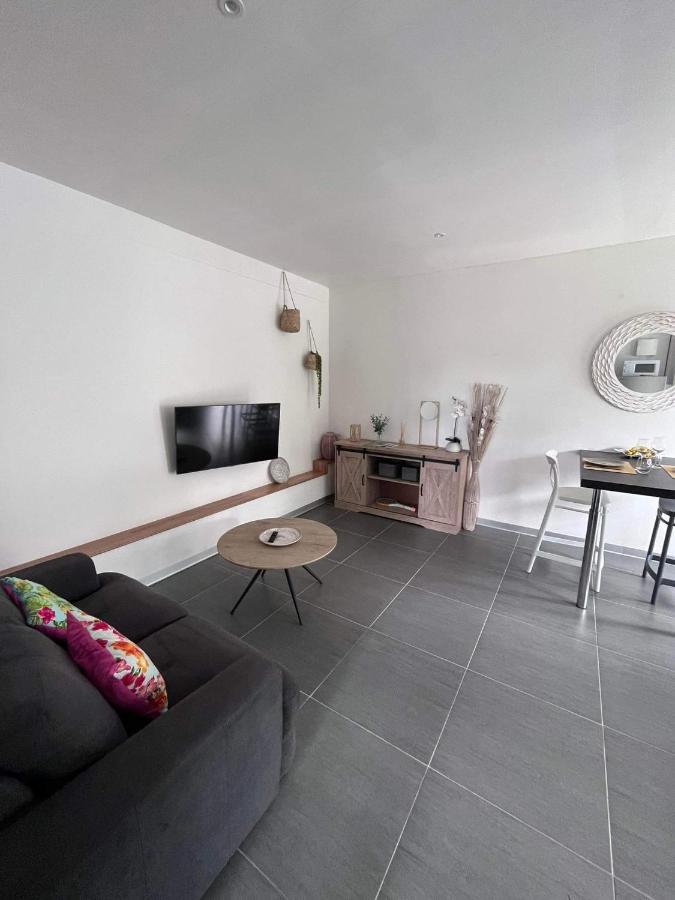 2 Accomodations -Studio Du Manoir -Le Manoir بوناويا المظهر الخارجي الصورة